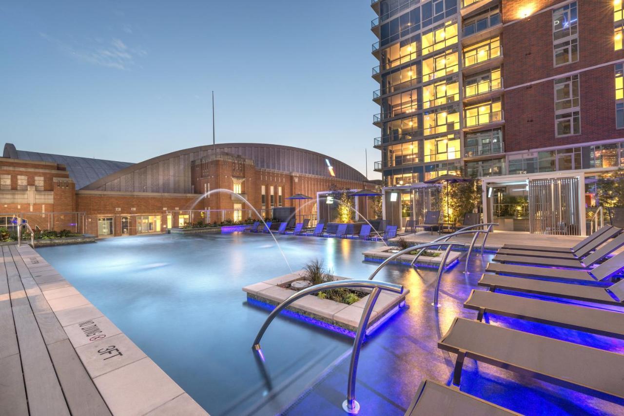 Downtown Dallas Apt With View Walking Distance To Aac With Free Parking Pool Wifi 외부 사진