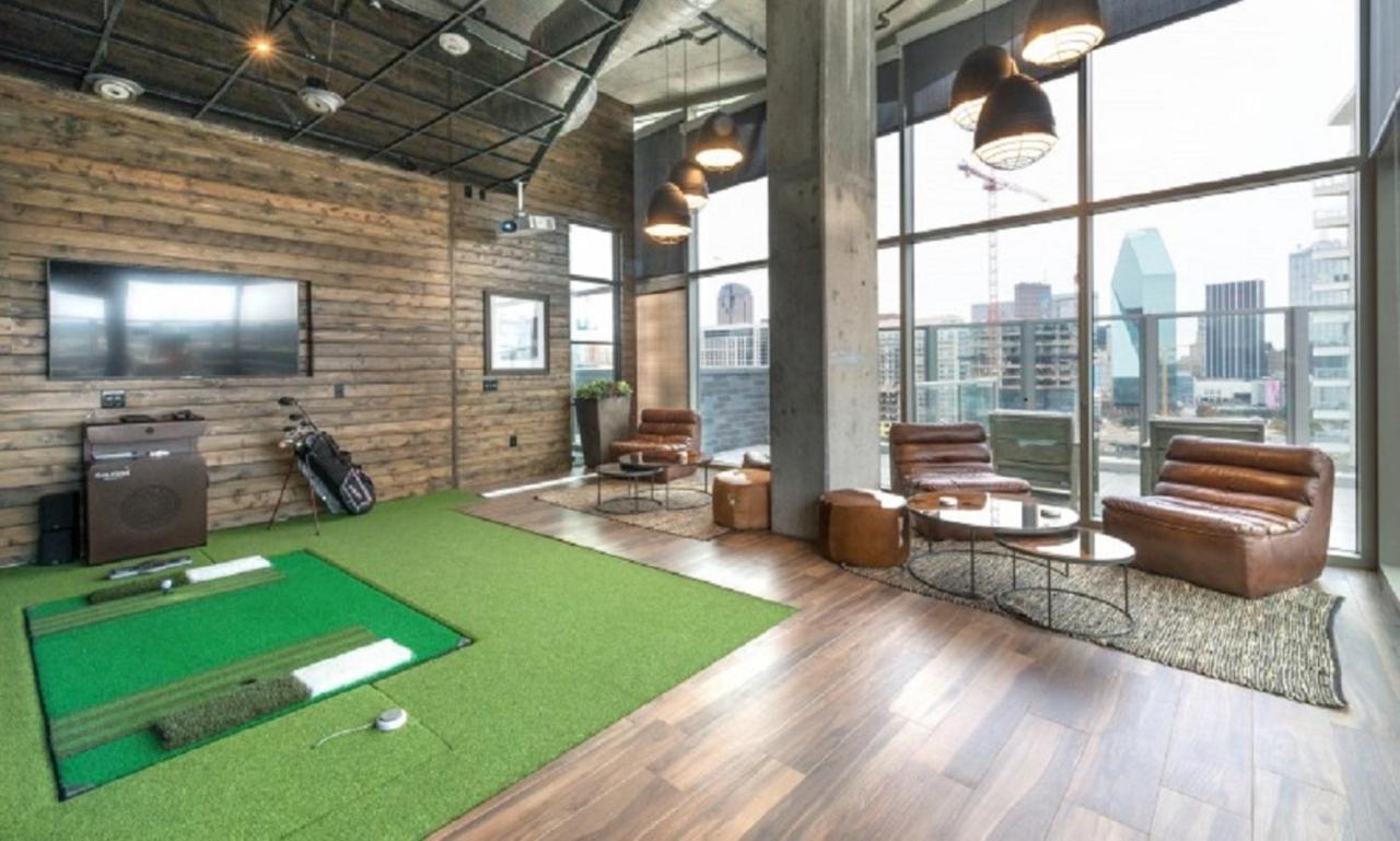 Downtown Dallas Apt With View Walking Distance To Aac With Free Parking Pool Wifi 외부 사진