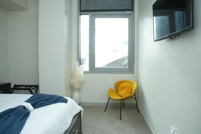 Downtown Dallas Apt With View Walking Distance To Aac With Free Parking Pool Wifi 외부 사진