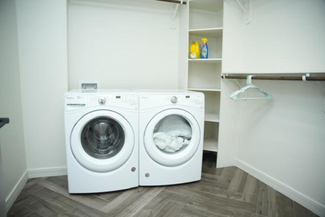 Downtown Dallas Apt With View Walking Distance To Aac With Free Parking Pool Wifi 외부 사진